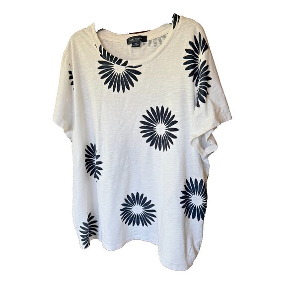 Sanctuary Tops - SANCTURY BLACK AND WHITE FLORAL TEE SHIRT SIZE 2X